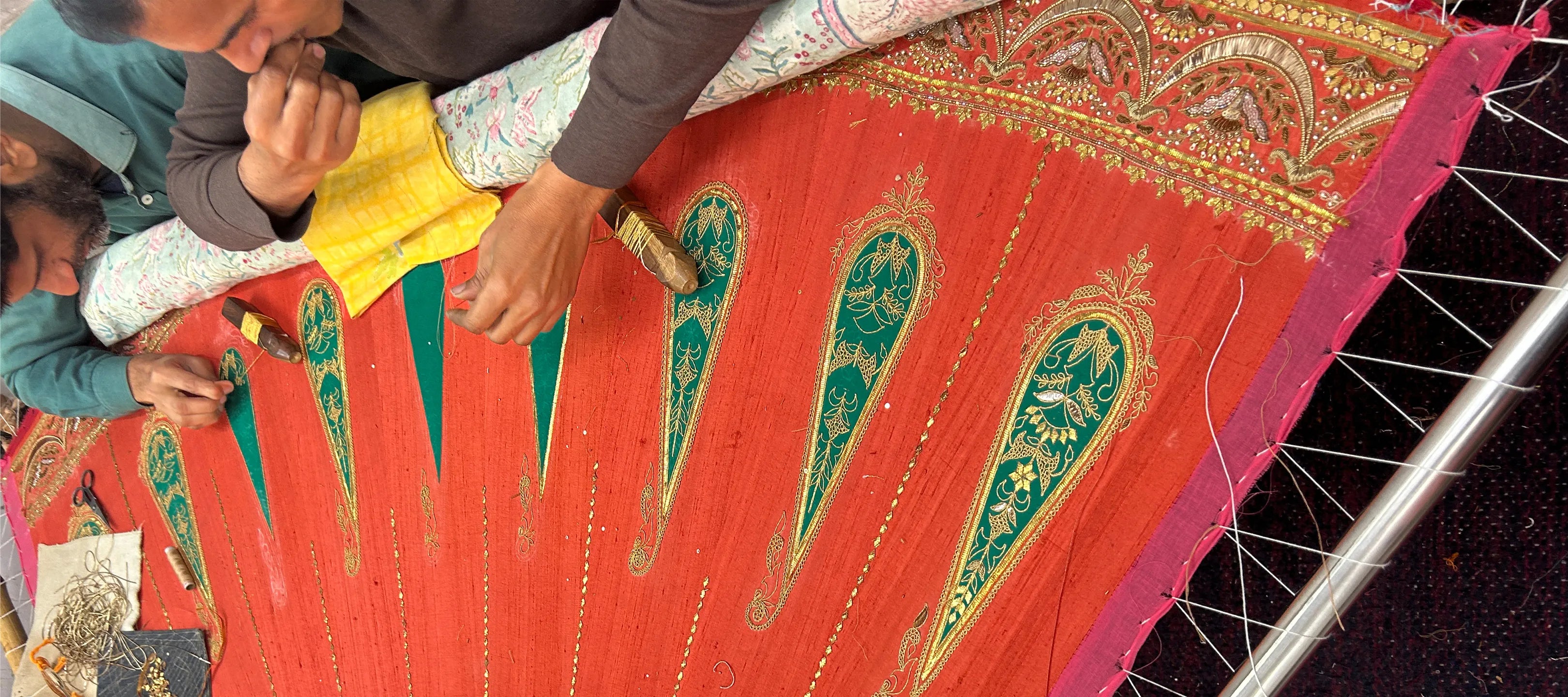 Handmade vs Machine Made Lehenga – What’s Better for Wedding Looks?