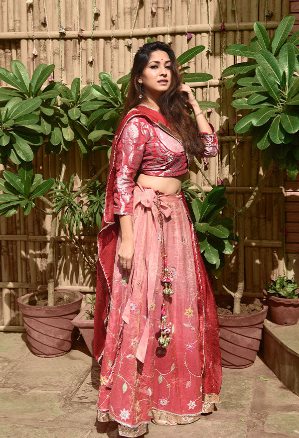 Gulaabi Patti