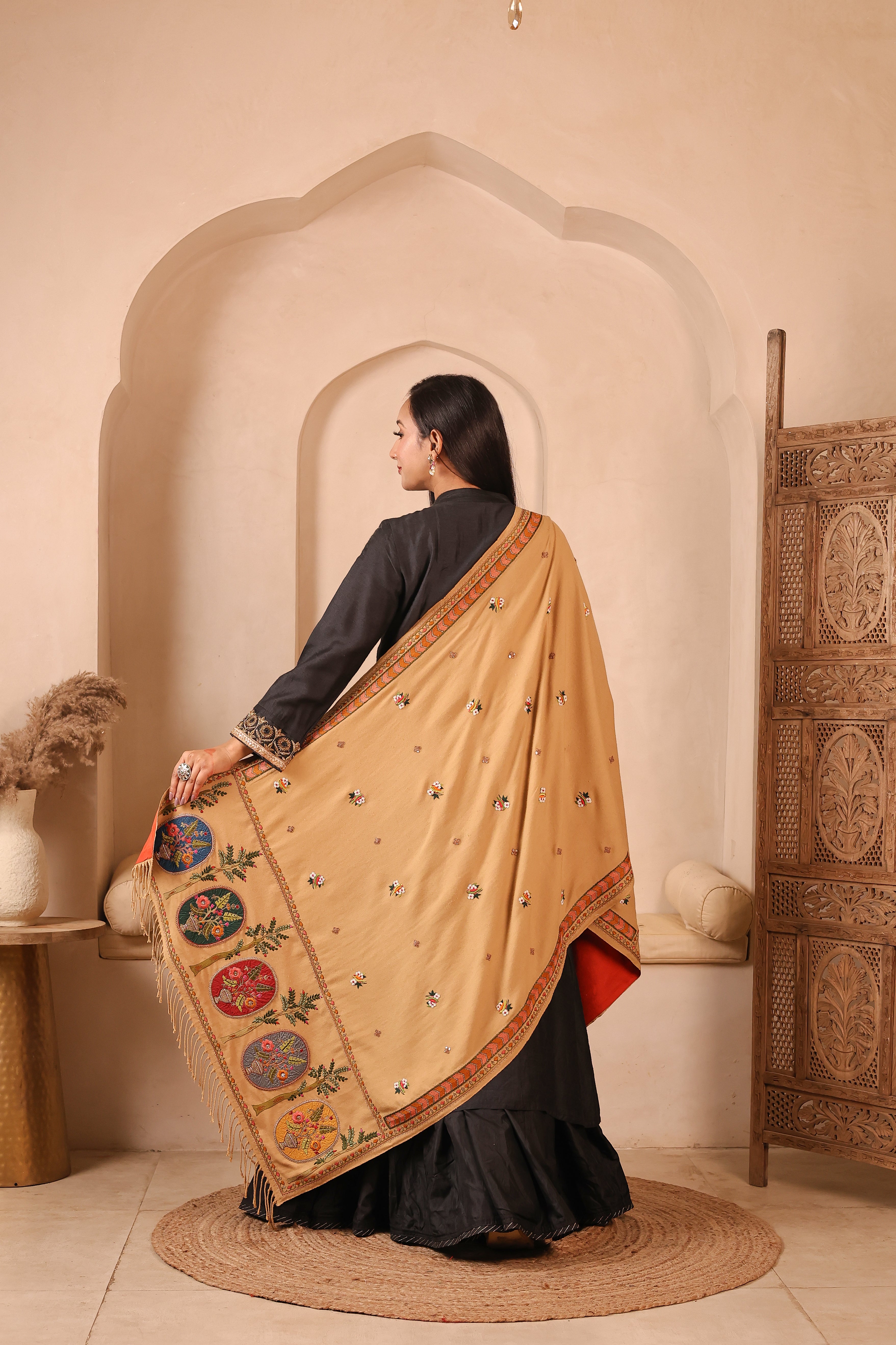 Gulshan e tota handcrafted pure Pashmina shawl