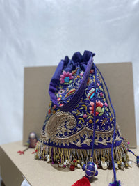 Afsana handcrafted embroidered potli bag, product photograph 4