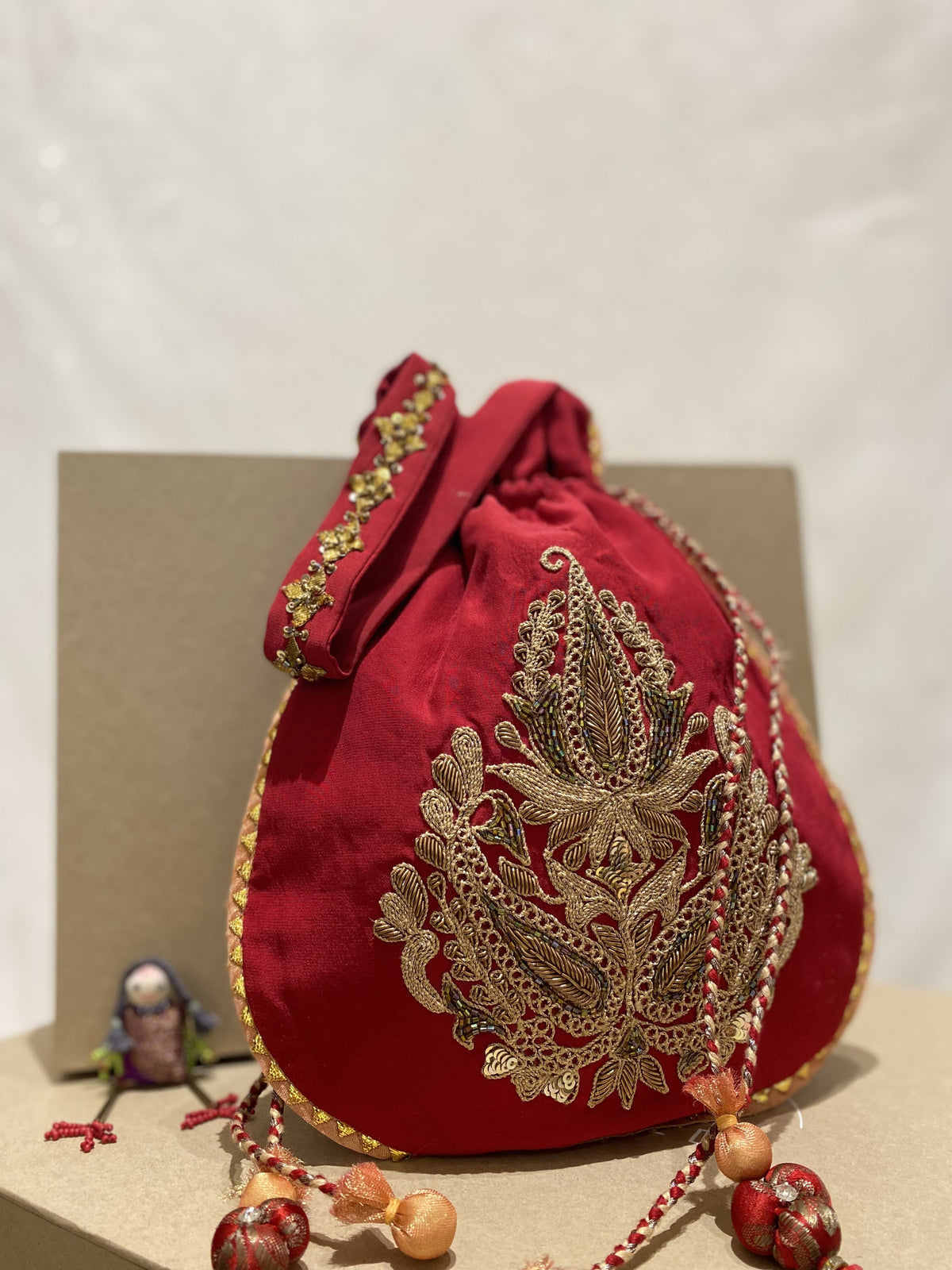 Heeranjali handcrafted embroidered potli bag, product photograph 3
