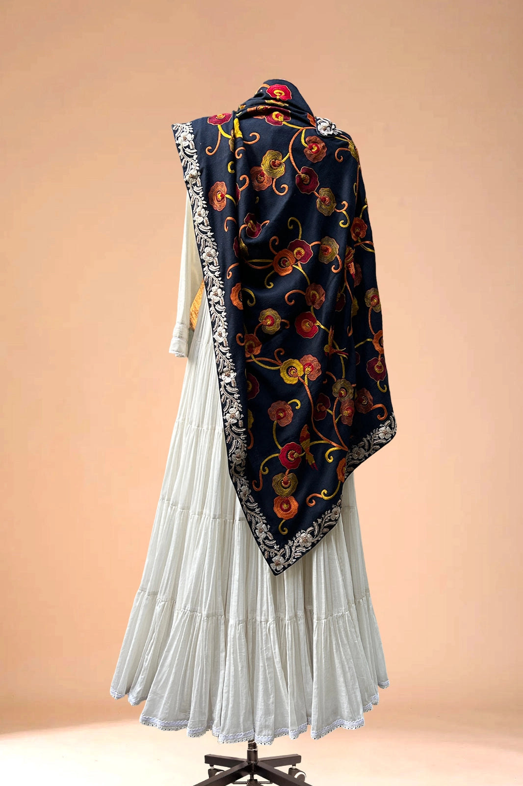 Resham Neelaya – Pure Pashmina Shawl