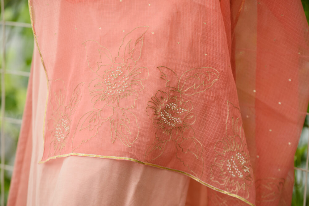 Nargisi Chamak - Image 7