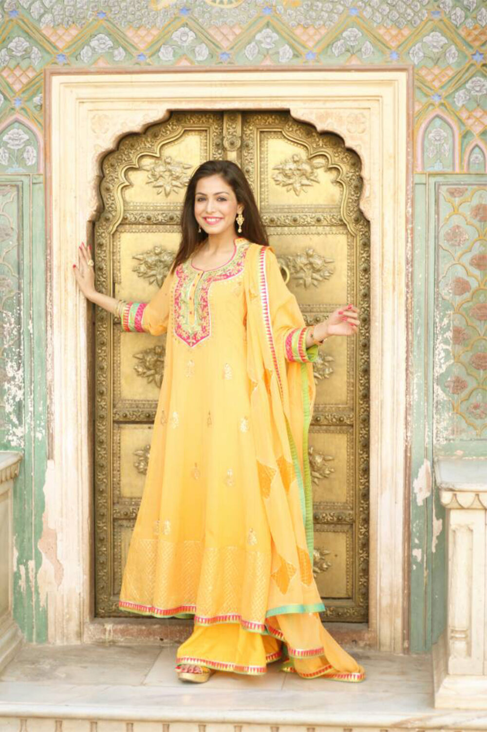 Rang-e-Baharan - Image 2